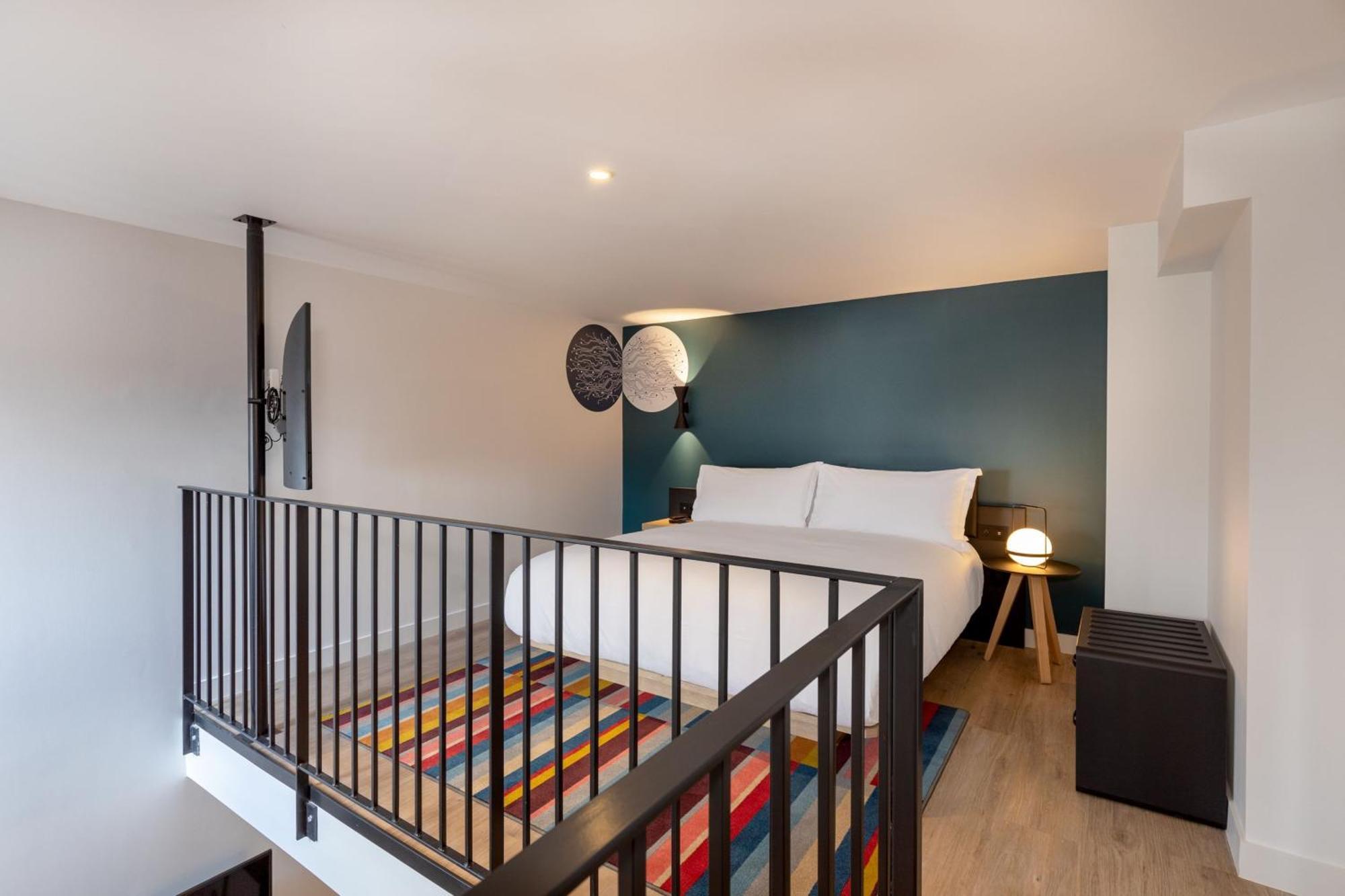 Aloft Hotel Dijon By Marriott Bagian luar foto