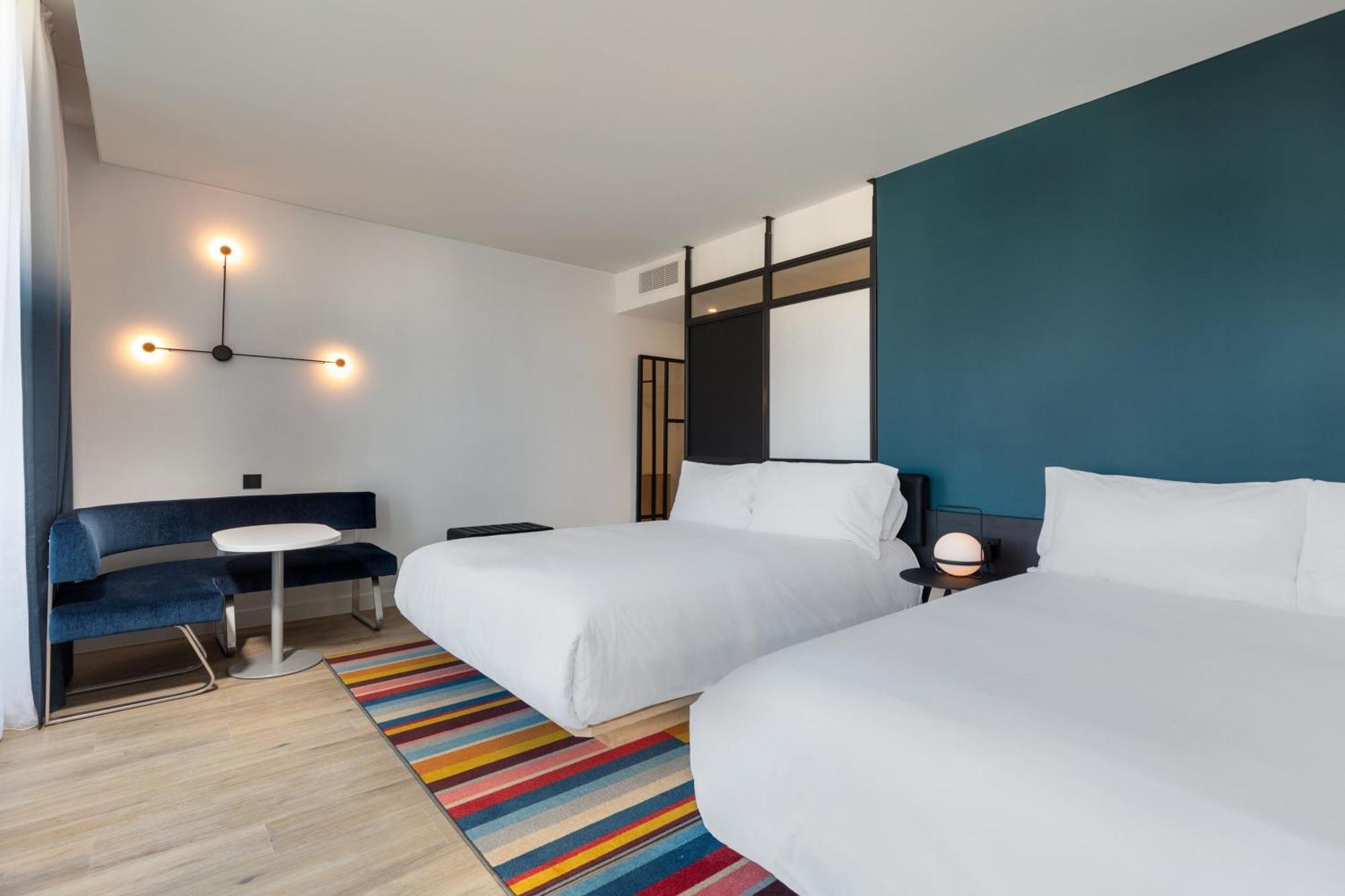 Aloft Hotel Dijon By Marriott Bagian luar foto