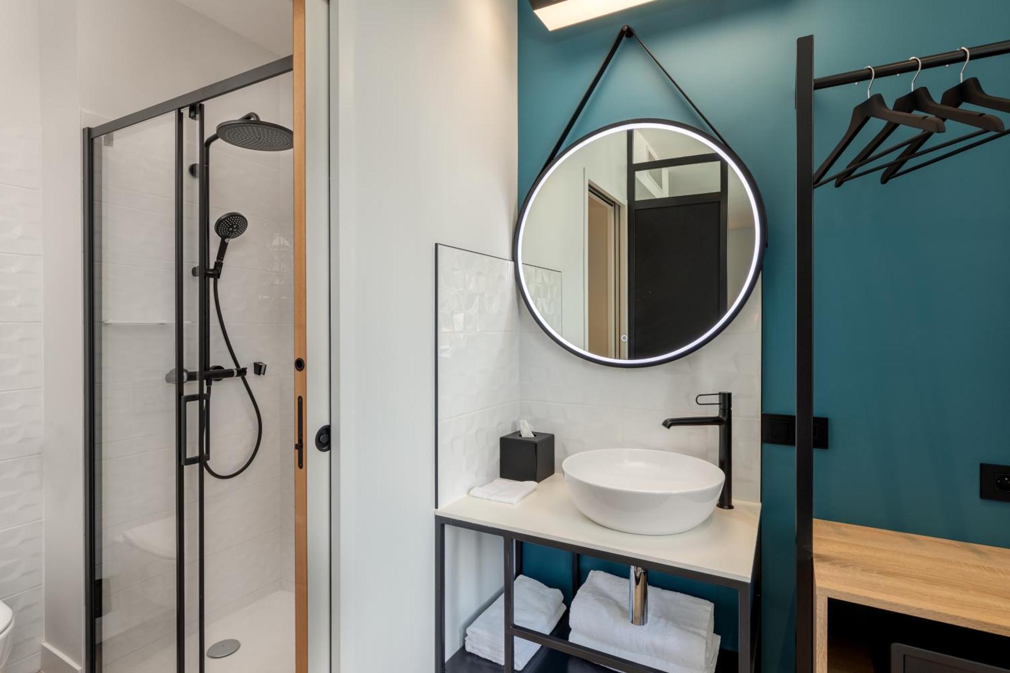 Aloft Hotel Dijon By Marriott Bagian luar foto