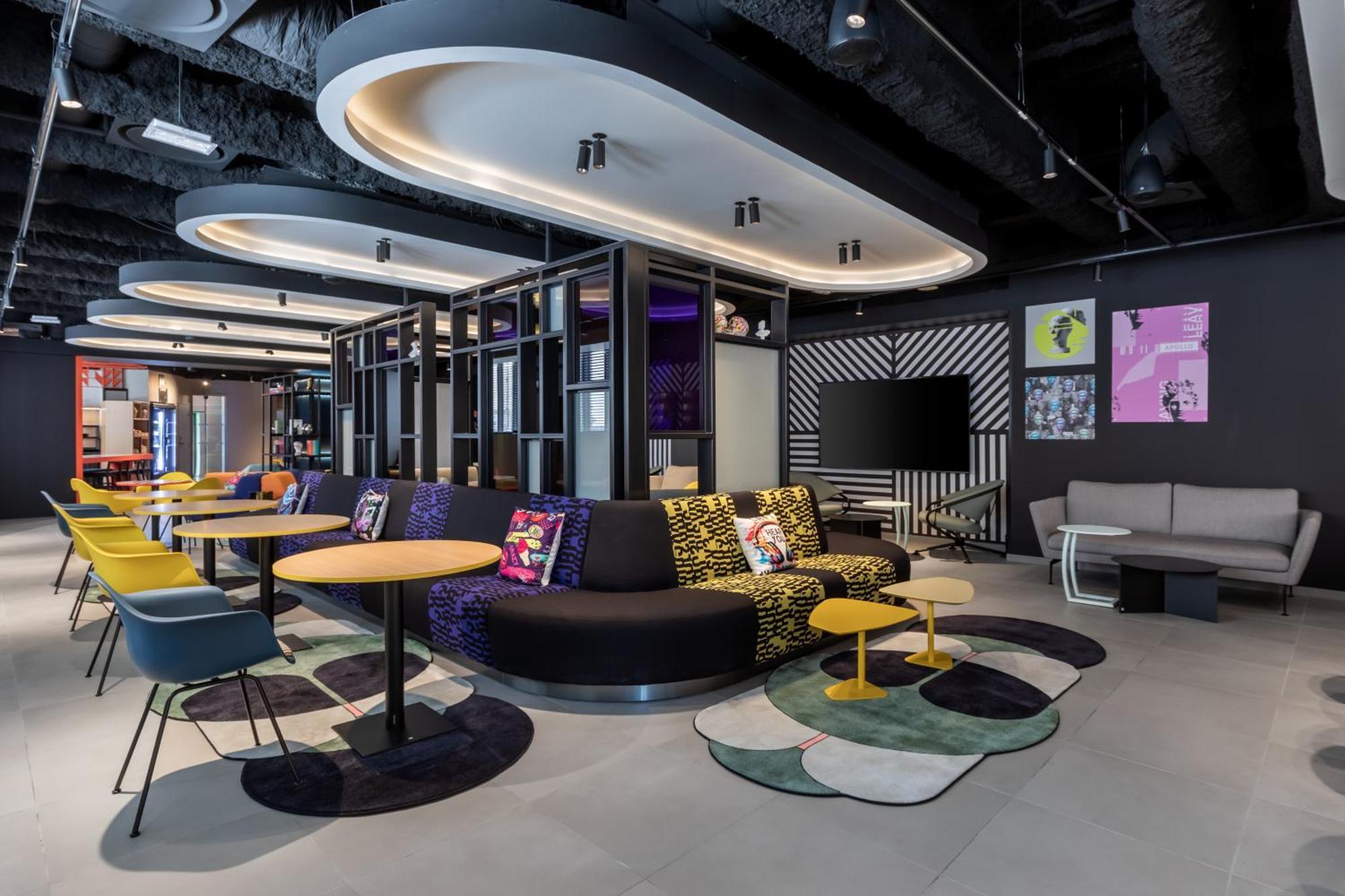 Aloft Hotel Dijon By Marriott Bagian luar foto