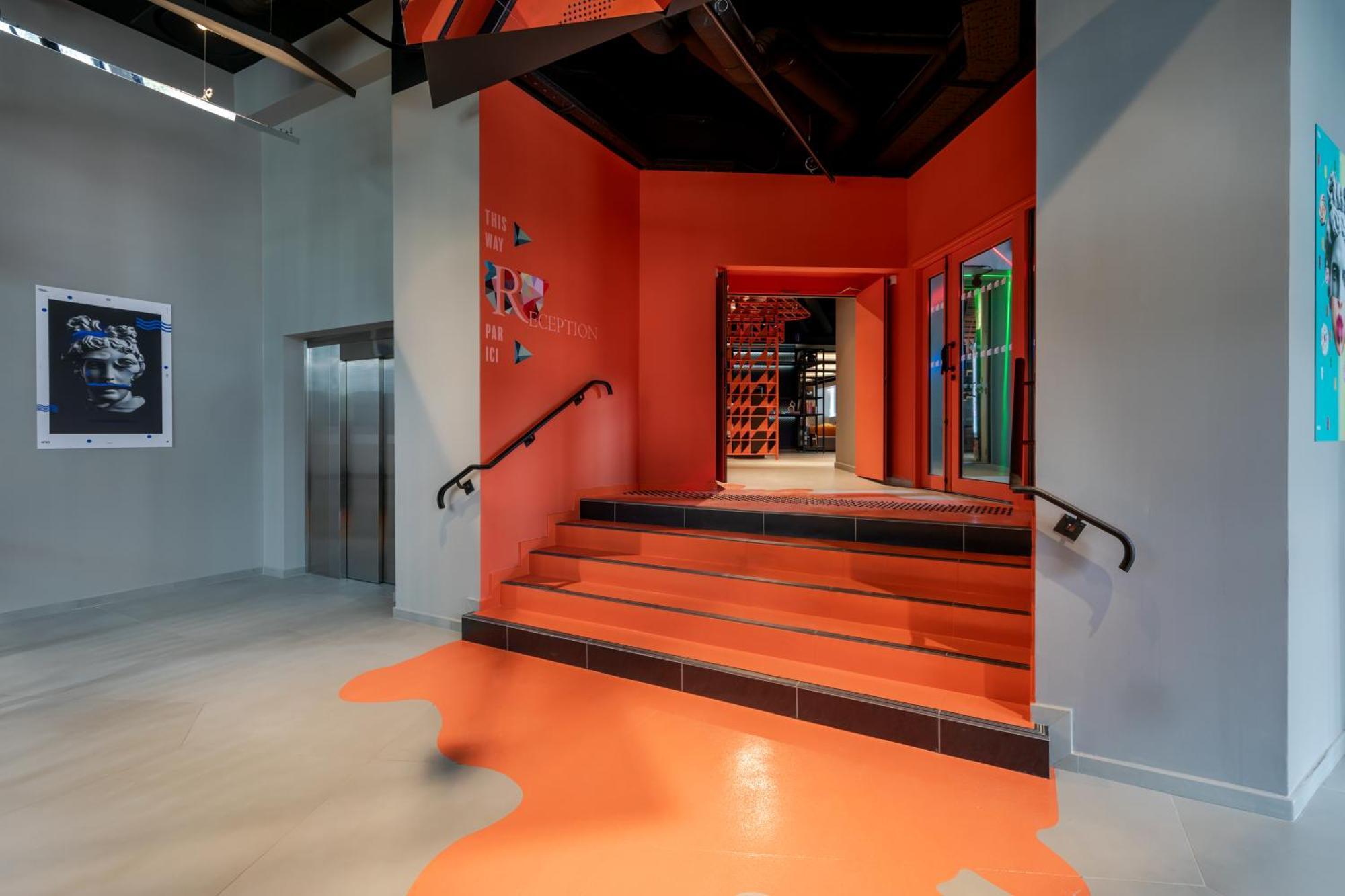 Aloft Hotel Dijon By Marriott Bagian luar foto