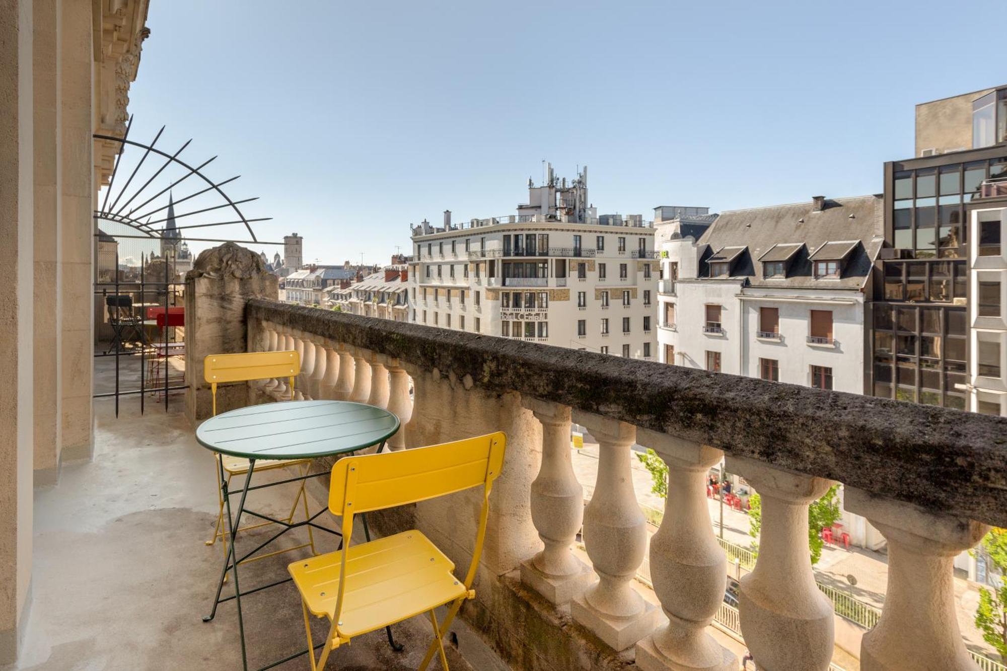 Aloft Hotel Dijon By Marriott Bagian luar foto